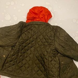 Burberry unisex jacket 5t like new